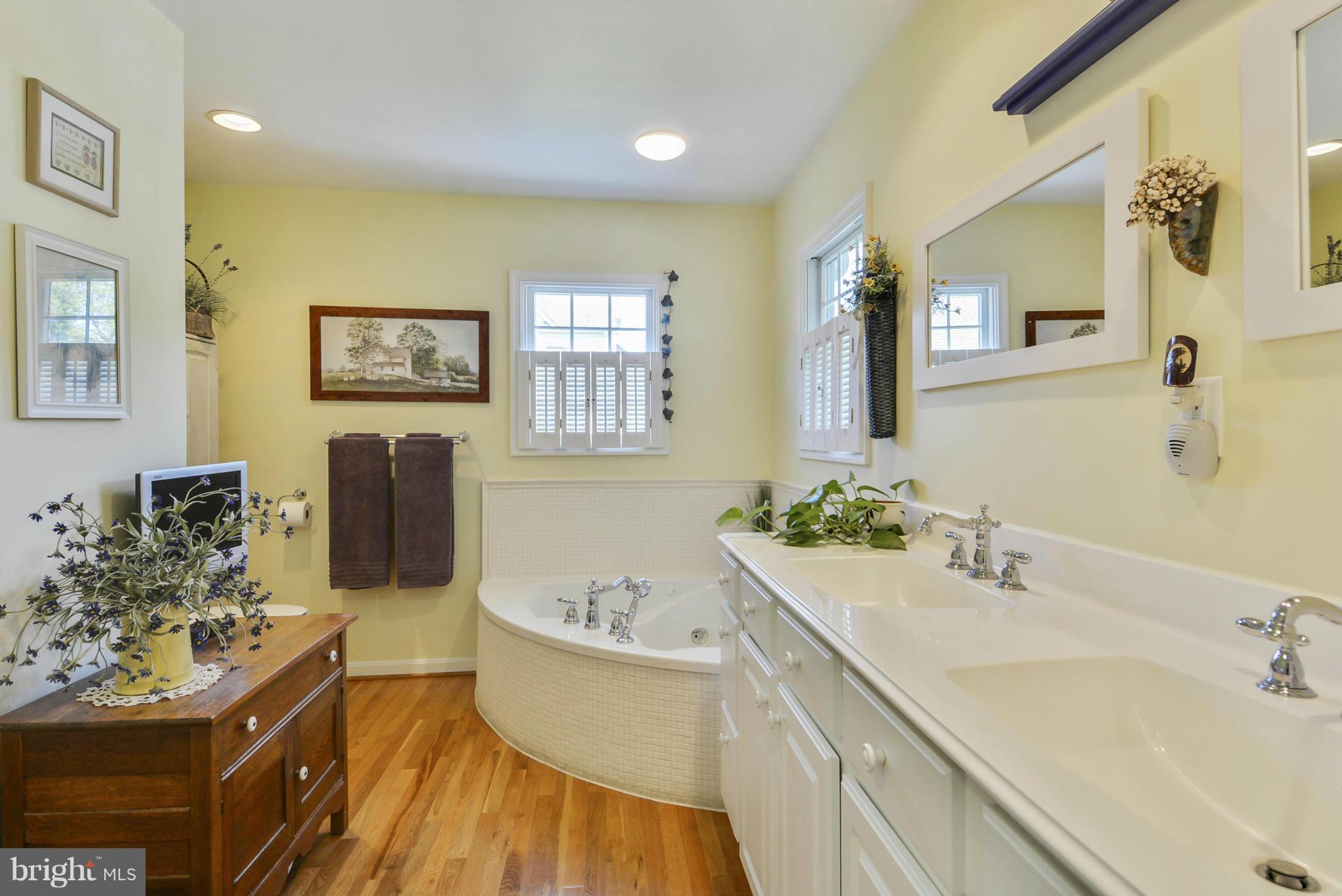 HARBOR VIEW - Residential