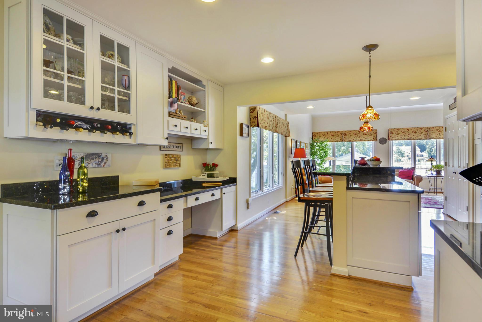 HARBOR VIEW - Residential