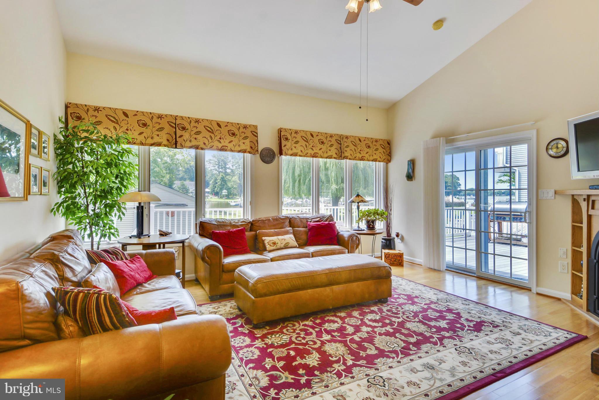 HARBOR VIEW - Residential