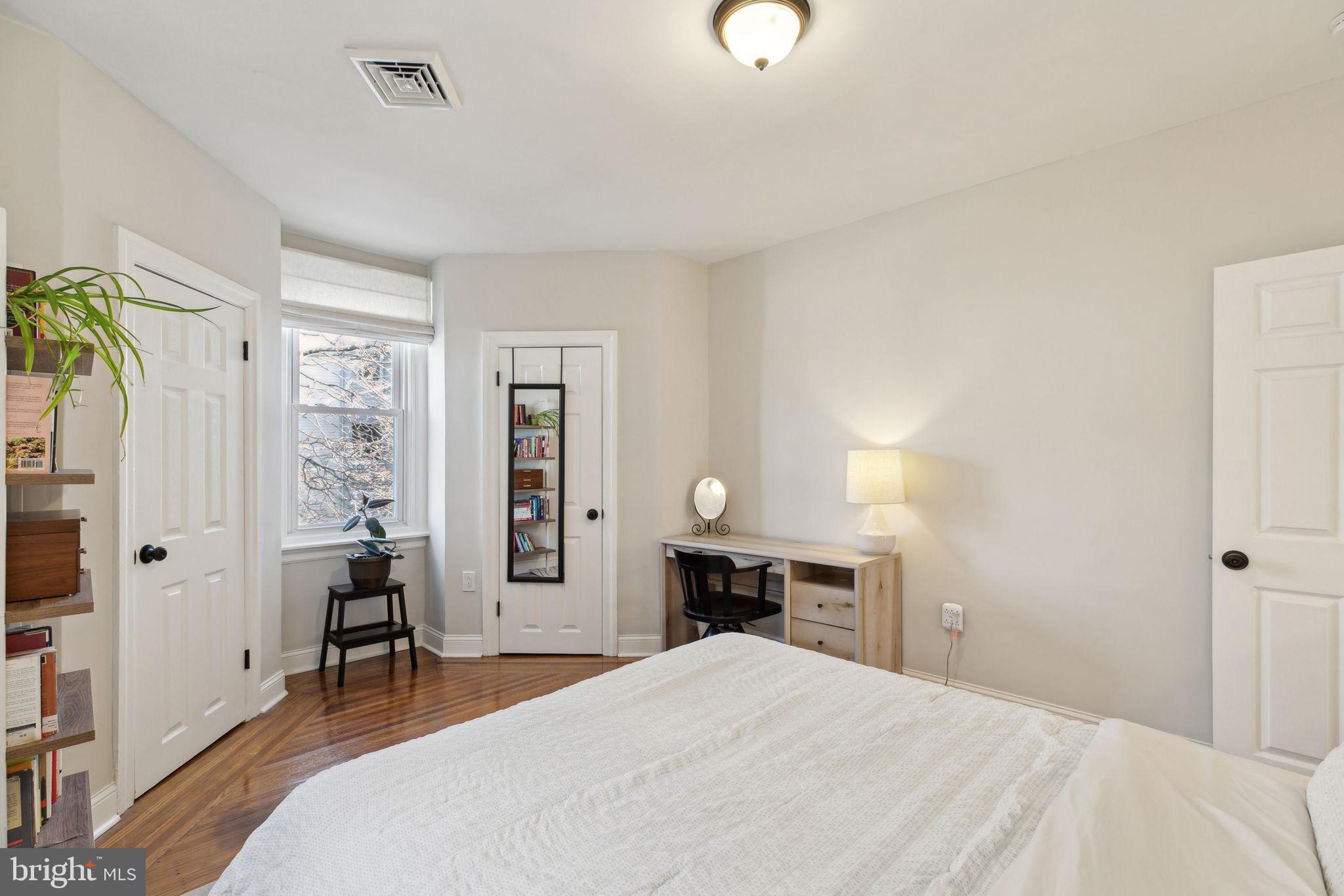 WEST PHILADELPHIA - Residential