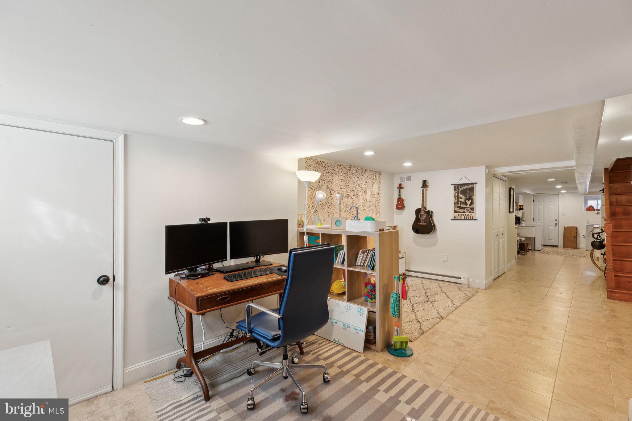 WEST PHILADELPHIA - Residential