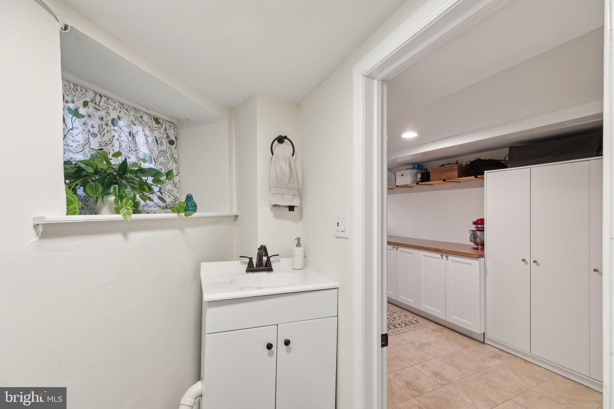 WEST PHILADELPHIA - Residential