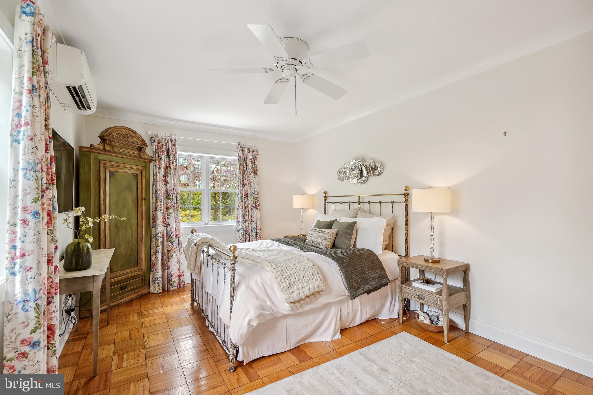 PARKFAIRFAX - Residential