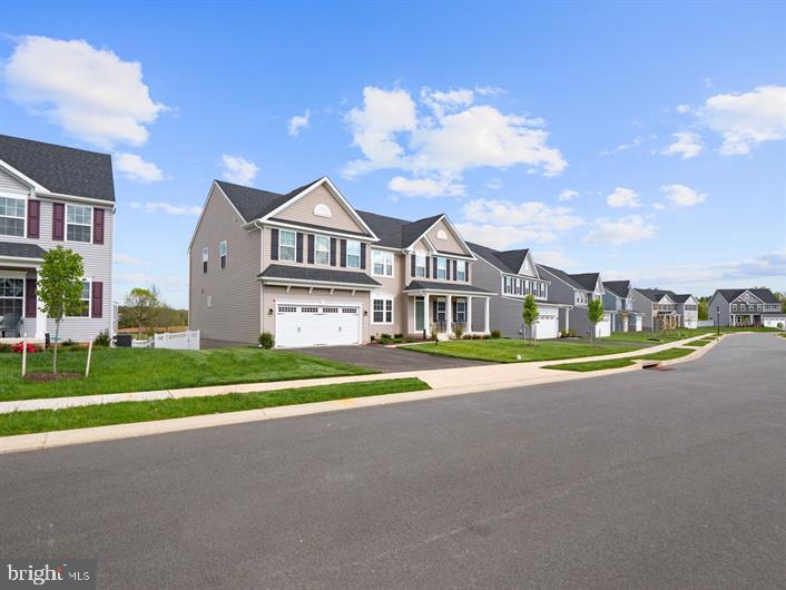 BALLENGER CREEK - Residential