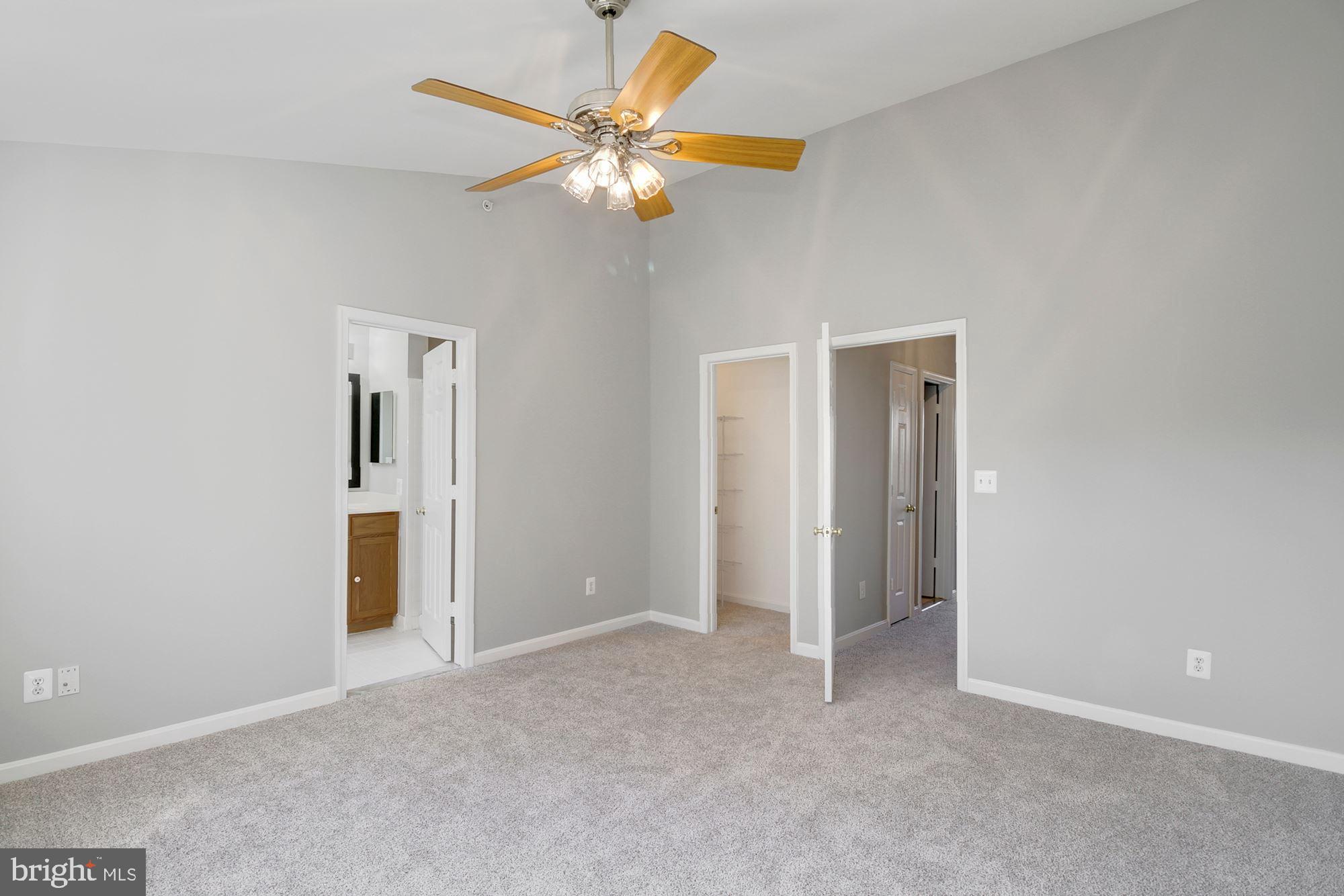 COURTS AT BELLE POINTE - Residential