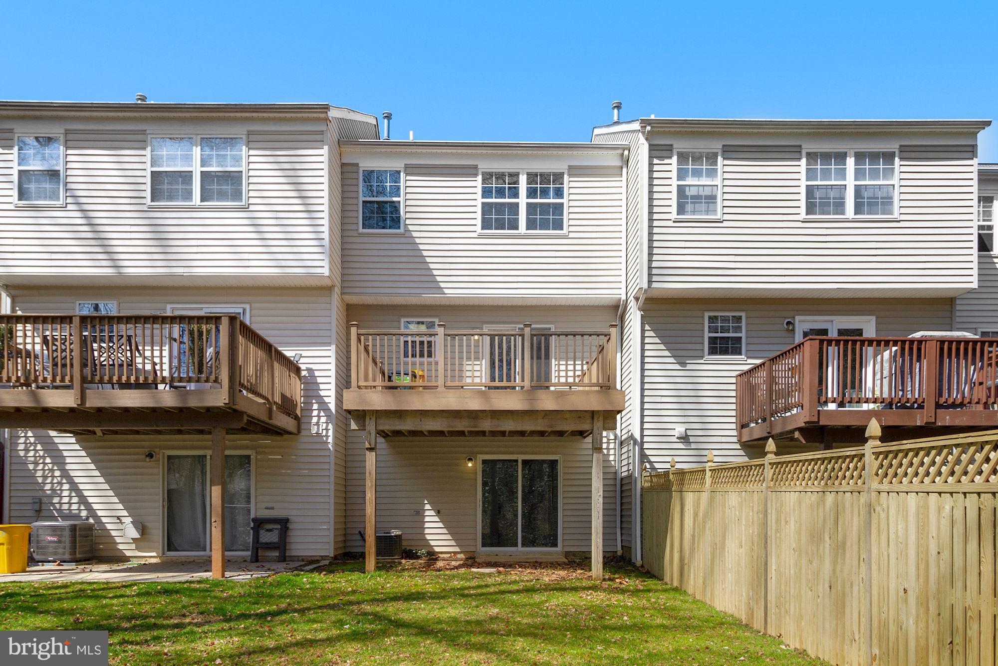 COURTS AT BELLE POINTE - Residential