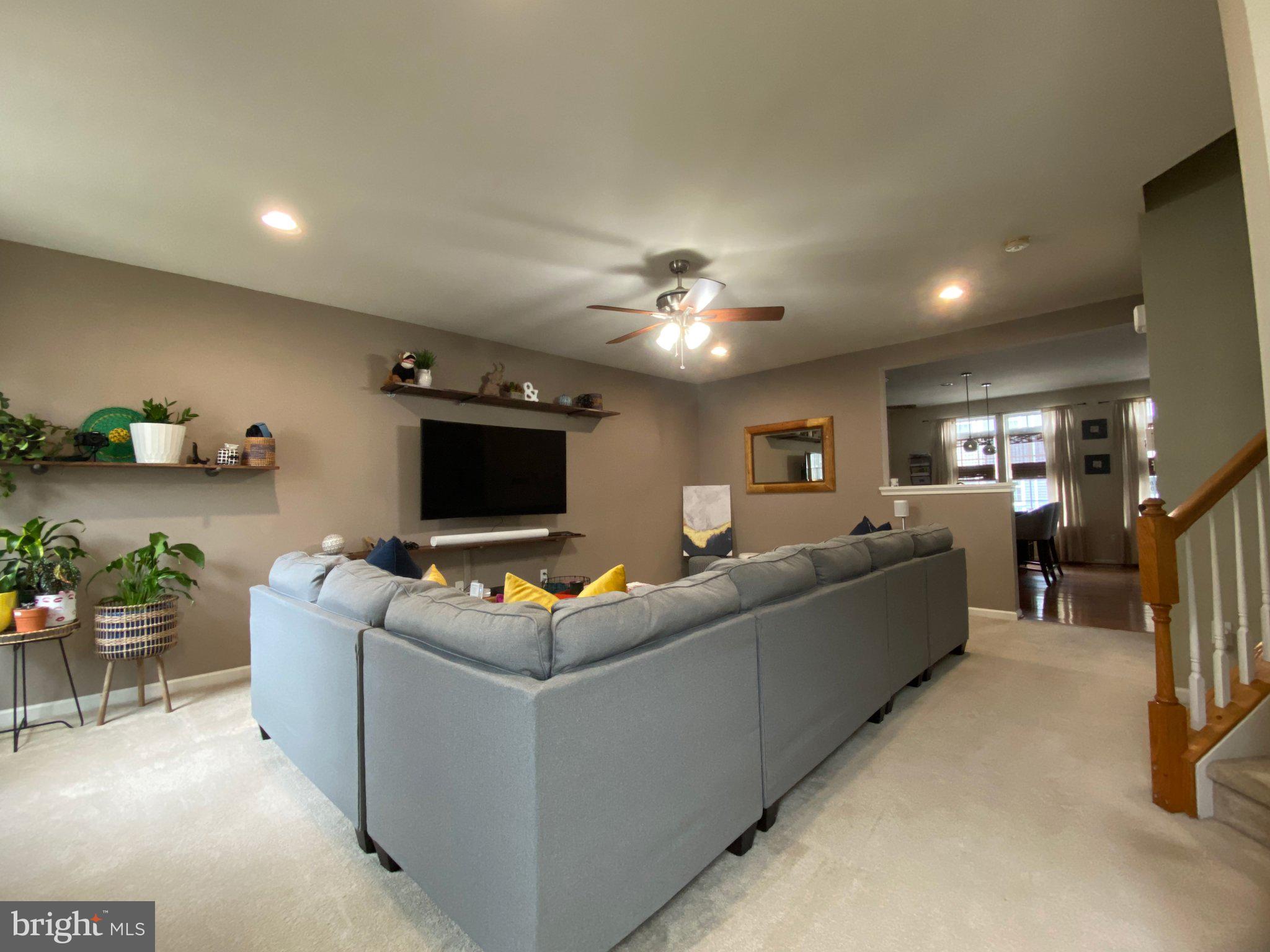 6 FOX COURT