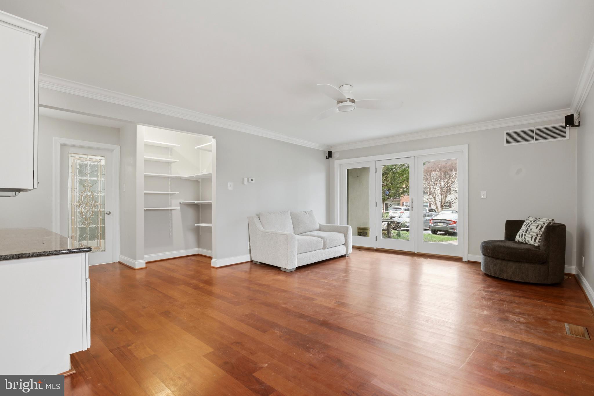 GLENHARDIE CONDOS - Residential