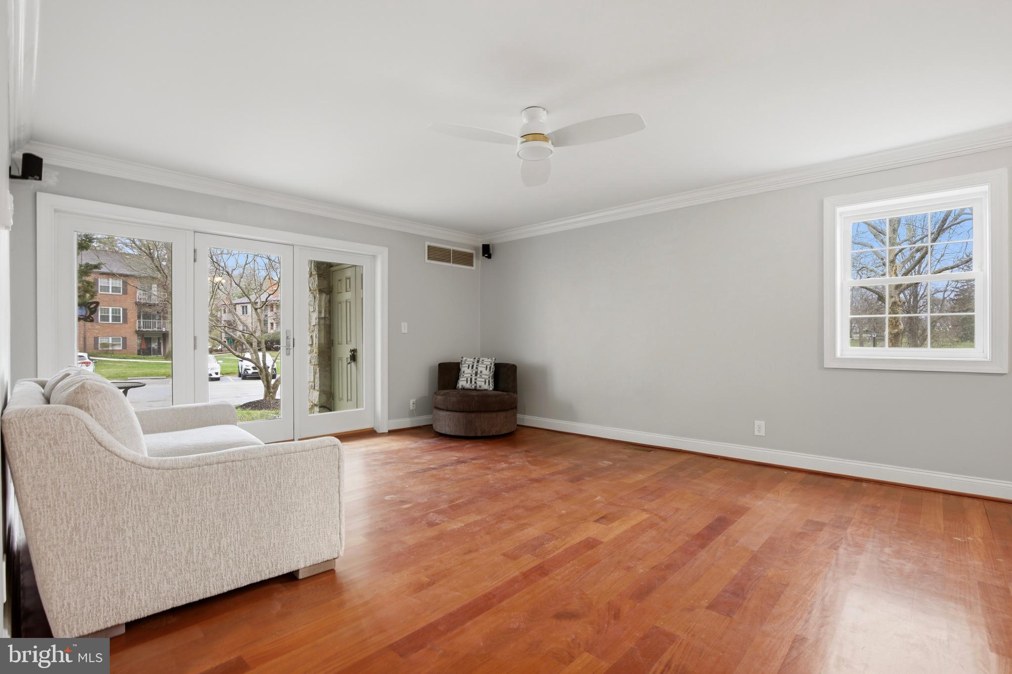 GLENHARDIE CONDOS - Residential