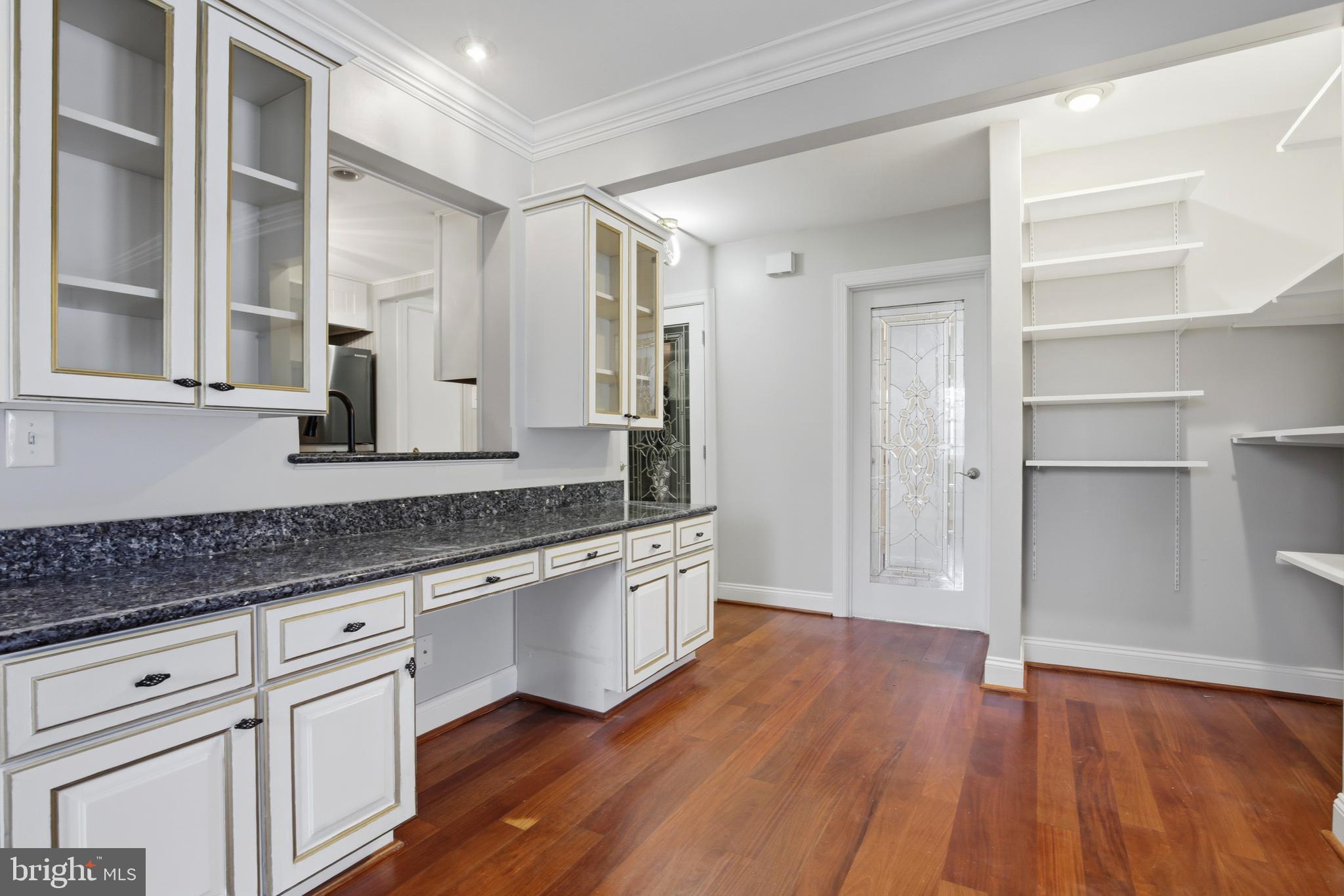 GLENHARDIE CONDOS - Residential