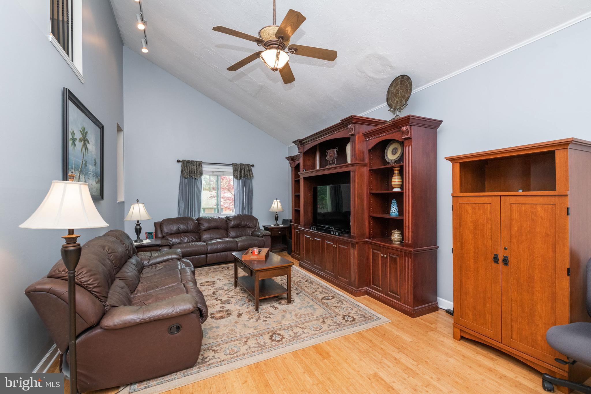 CAPE ST CLAIRE - Residential