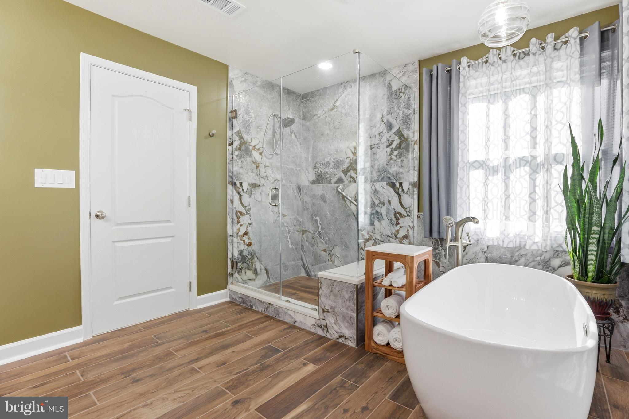 BALLANTRAE ESTATES - Residential