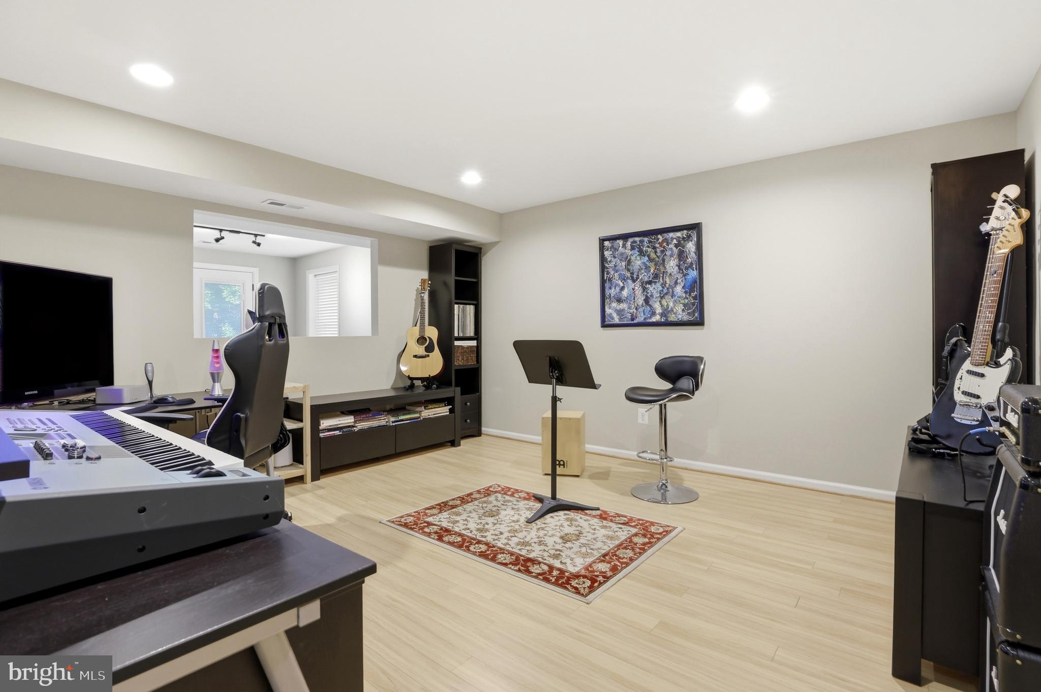 BALLANTRAE ESTATES - Residential