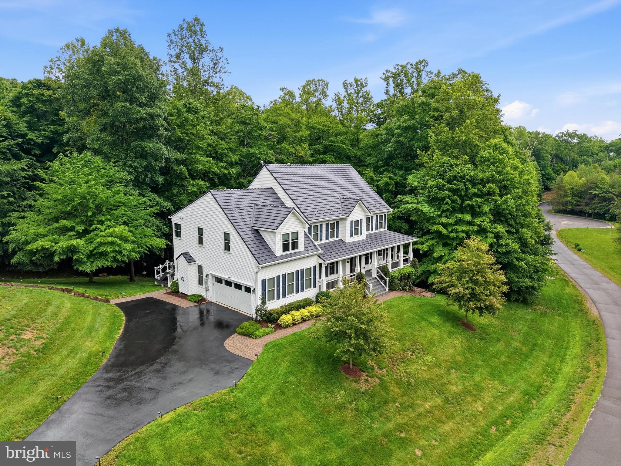 BALLANTRAE ESTATES - Residential