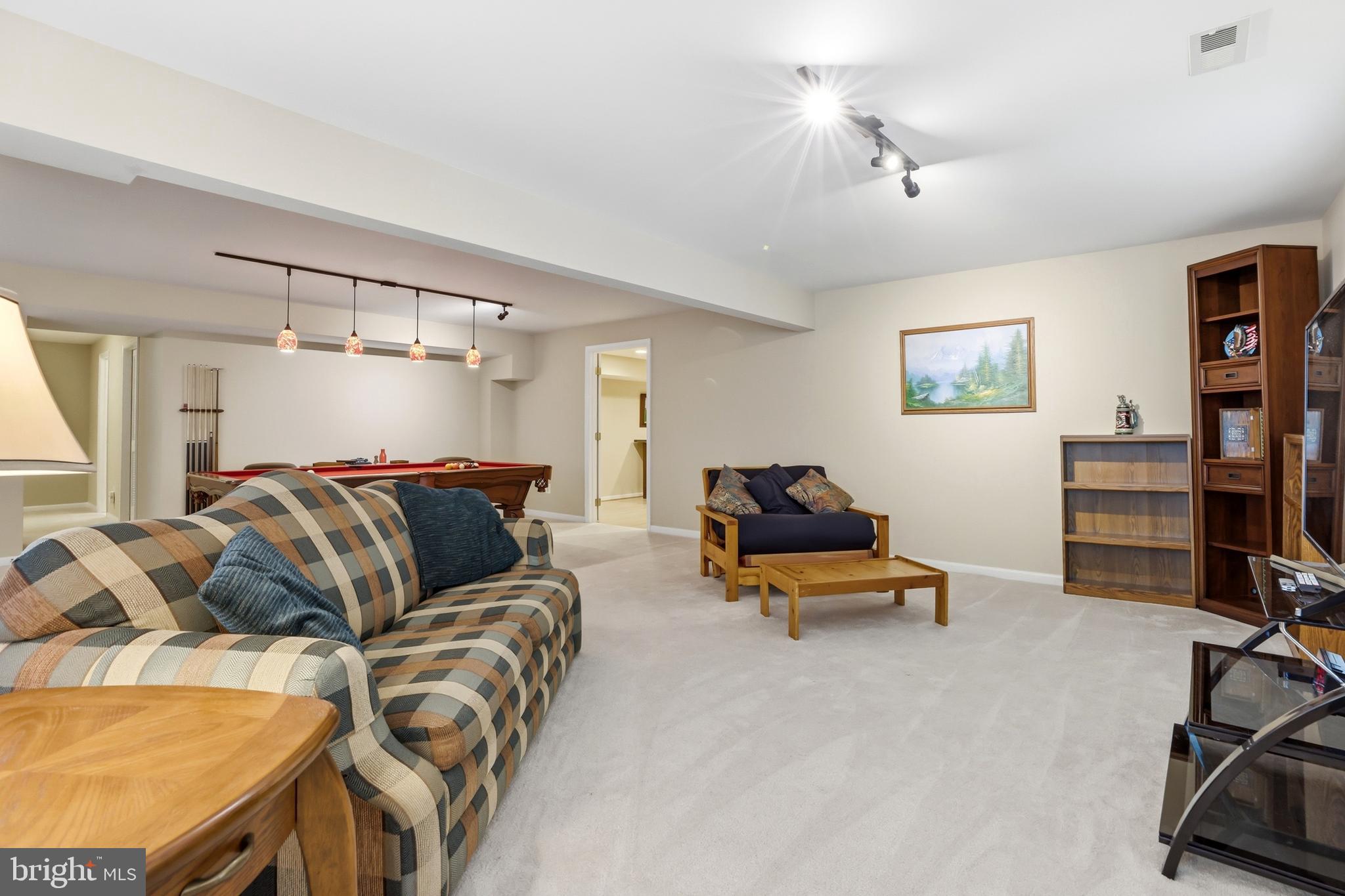 BALLANTRAE ESTATES - Residential