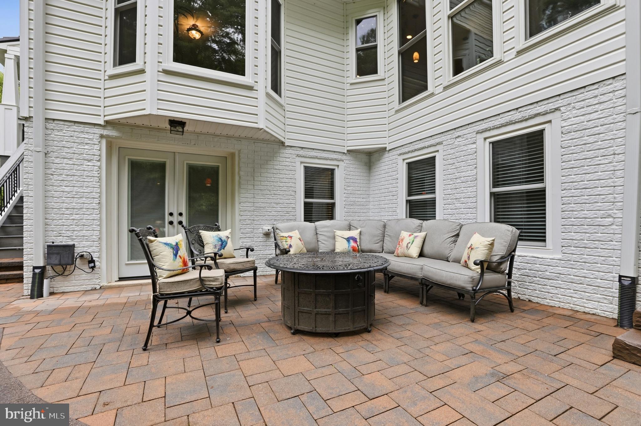 BALLANTRAE ESTATES - Residential