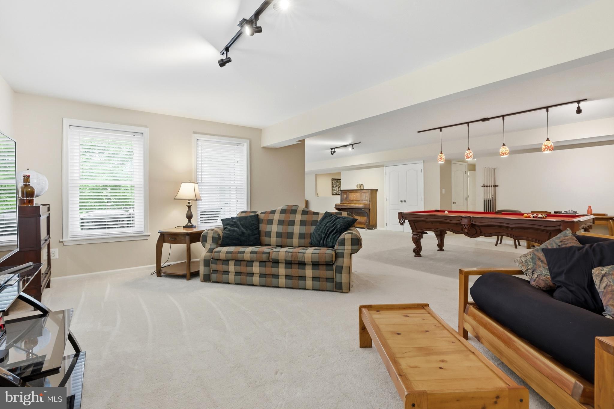 BALLANTRAE ESTATES - Residential