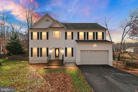 Homes For Sale - 100 Brookewood Drive<br/> FREDERICKSBURG, VA 22405