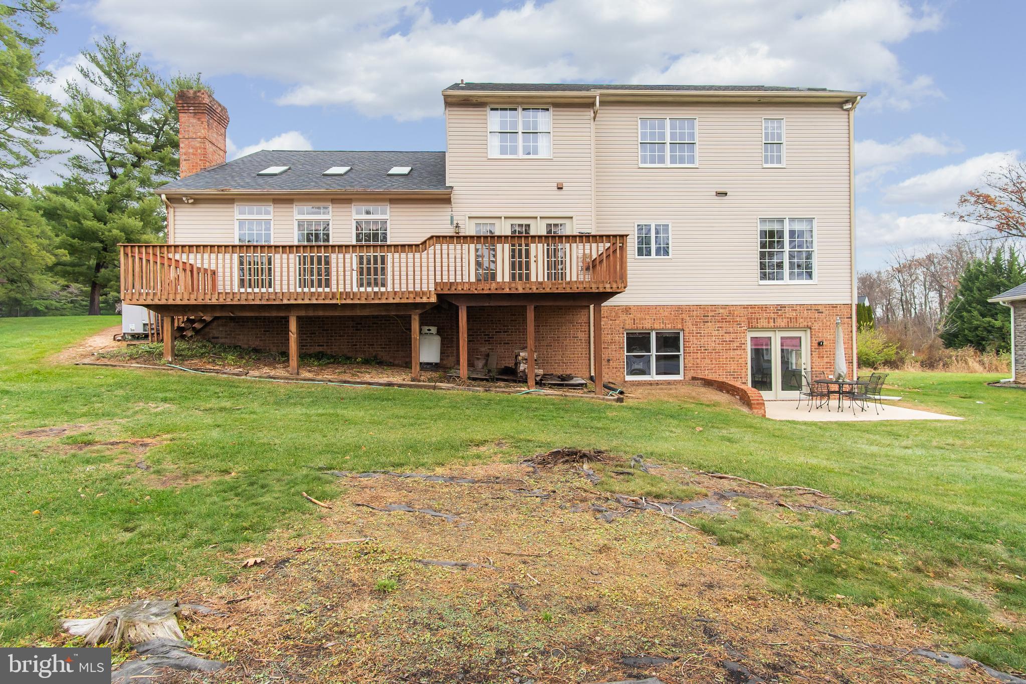 VAN LEAR MANOR - Residential