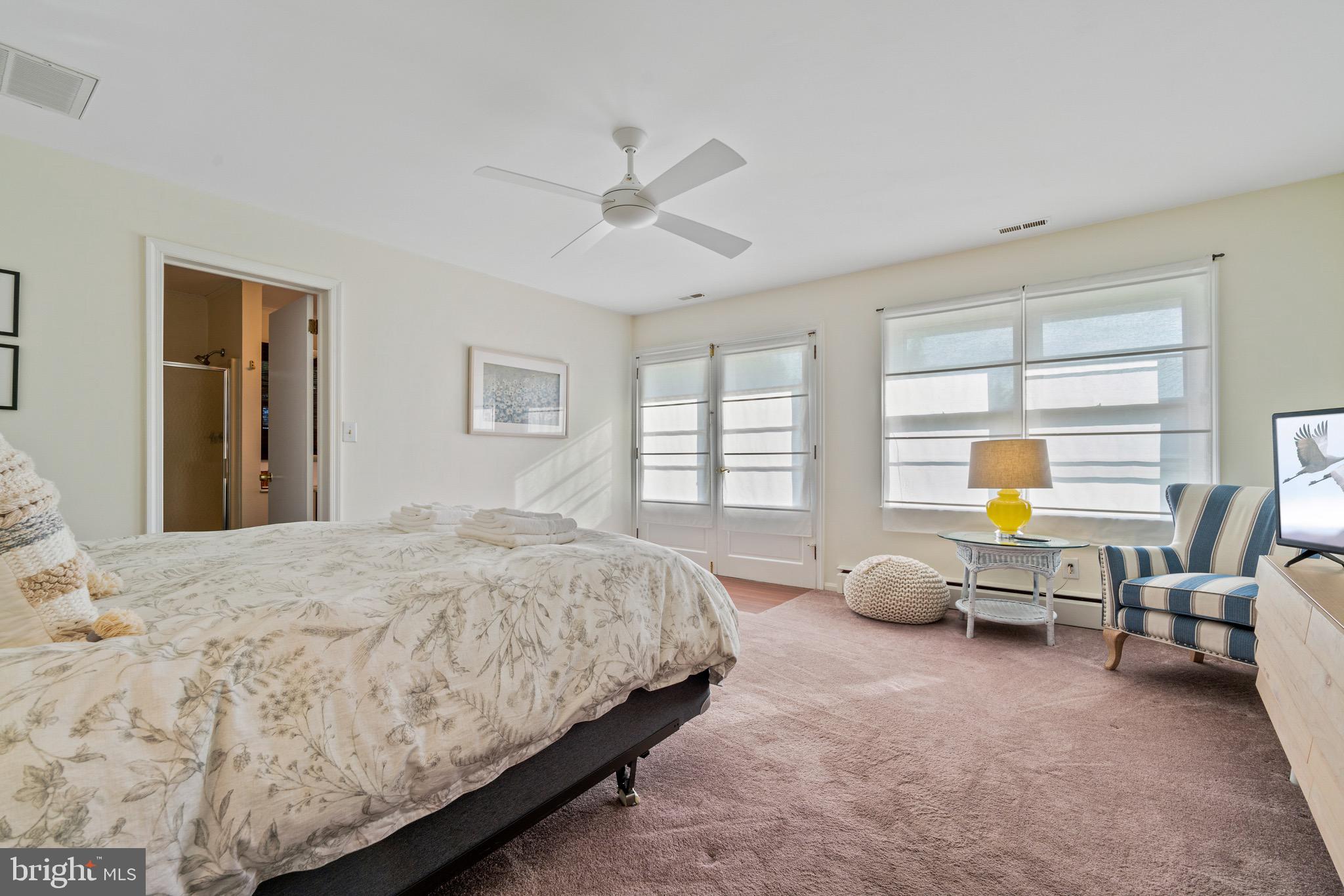 GOOSE NECK - Residential