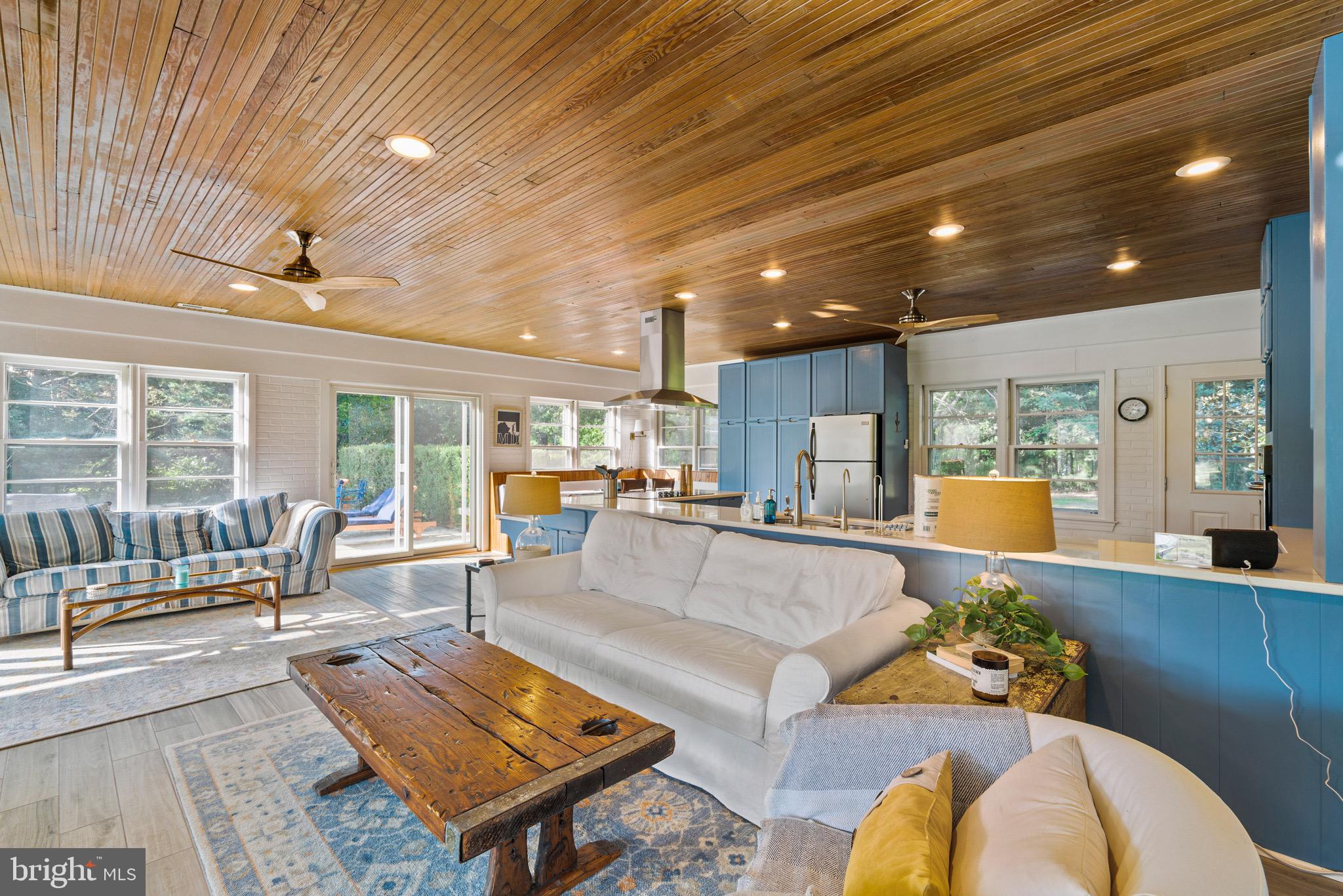 GOOSE NECK - Residential