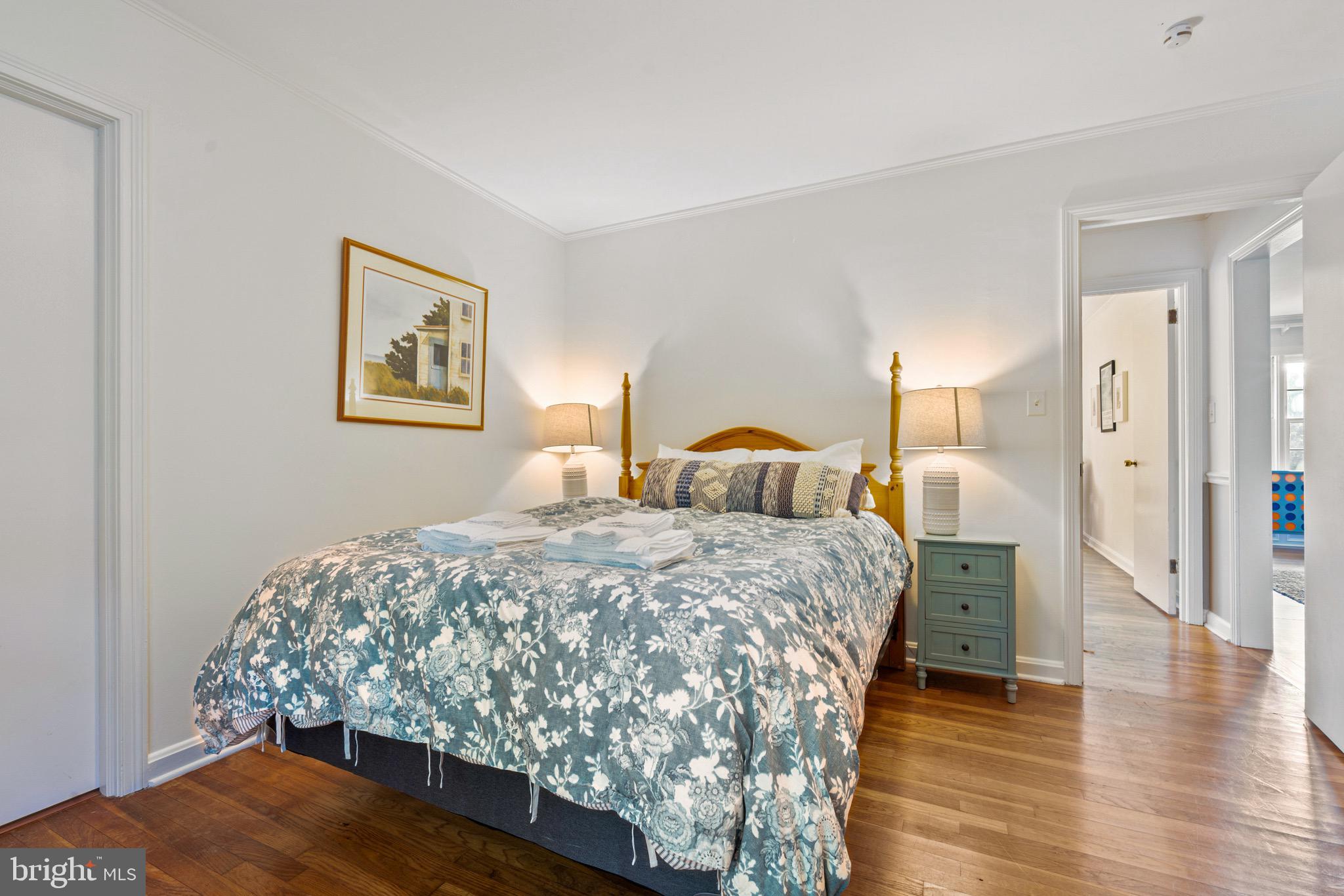 GOOSE NECK - Residential