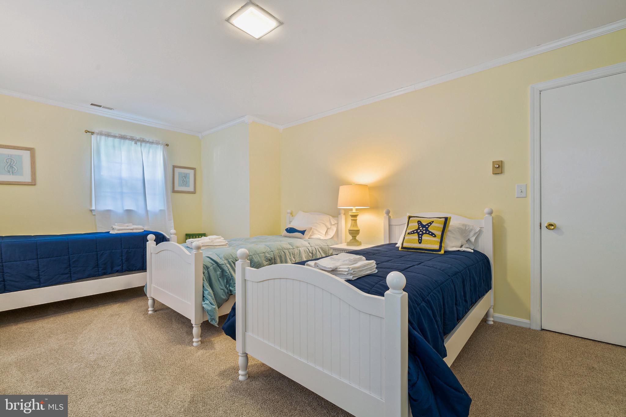 GOOSE NECK - Residential