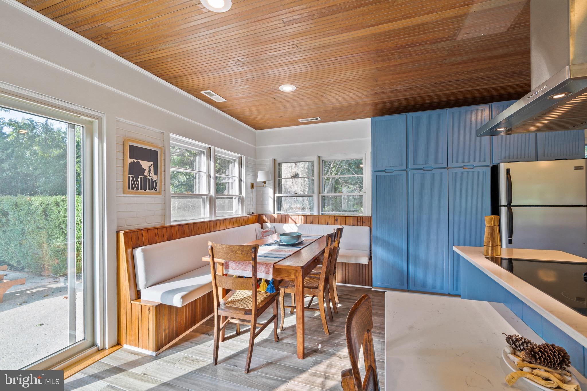 GOOSE NECK - Residential