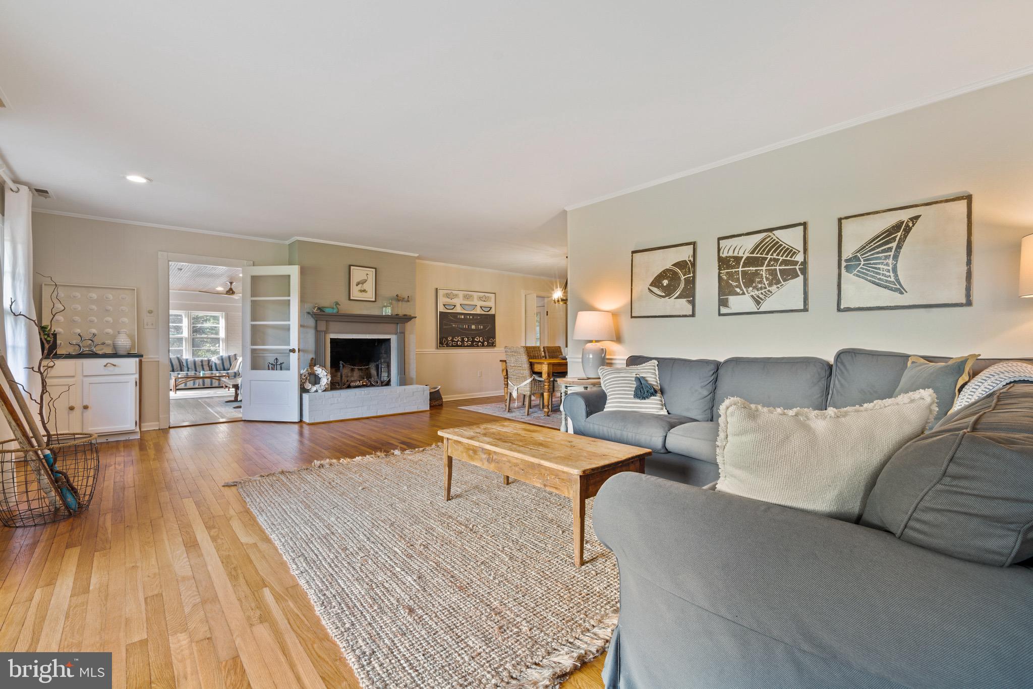 GOOSE NECK - Residential