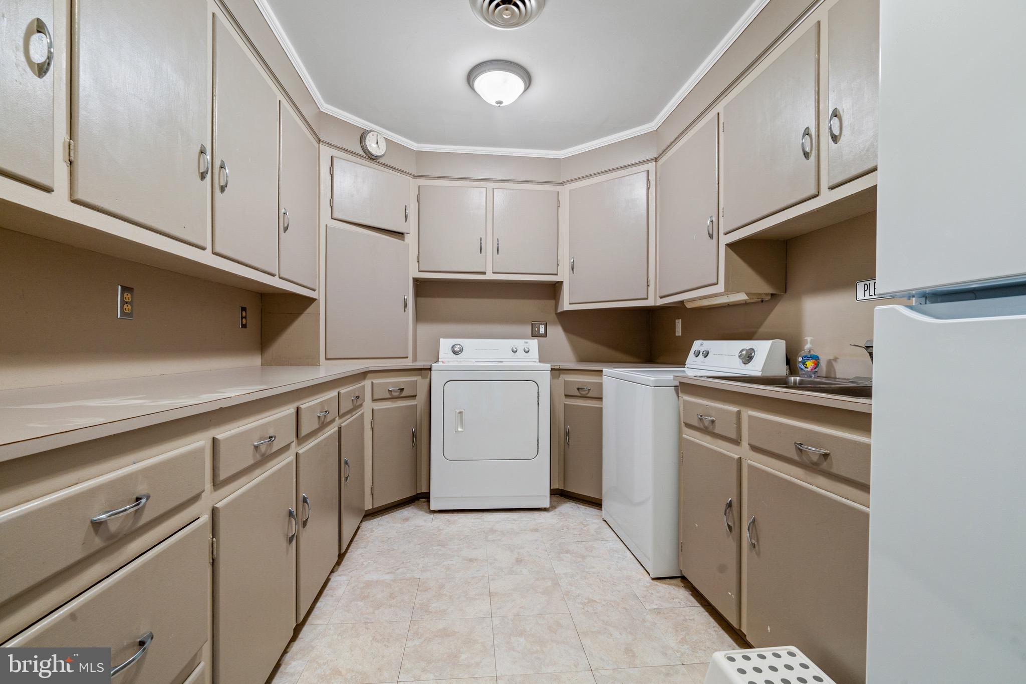 GOOSE NECK - Residential