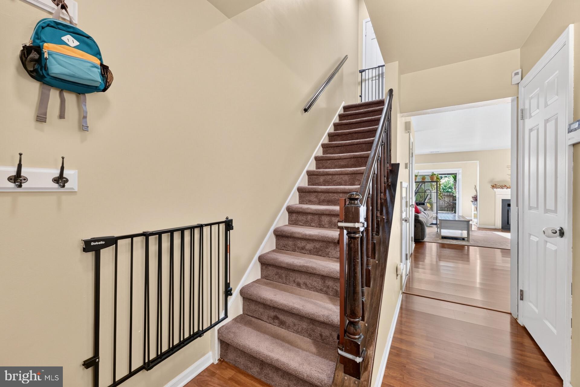 153 LEEDOM WAY
