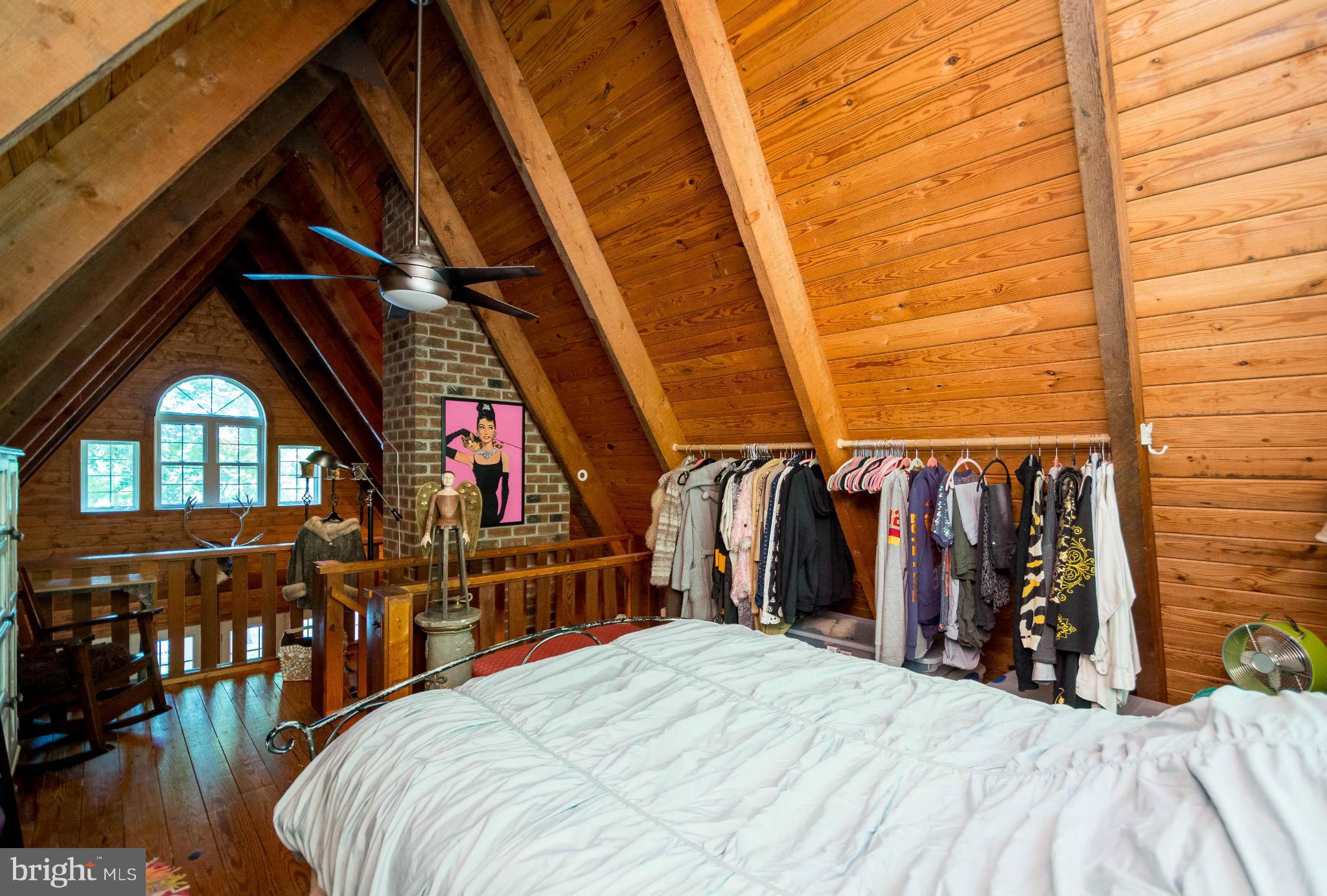 LAKE CAROLINE - Residential Lease