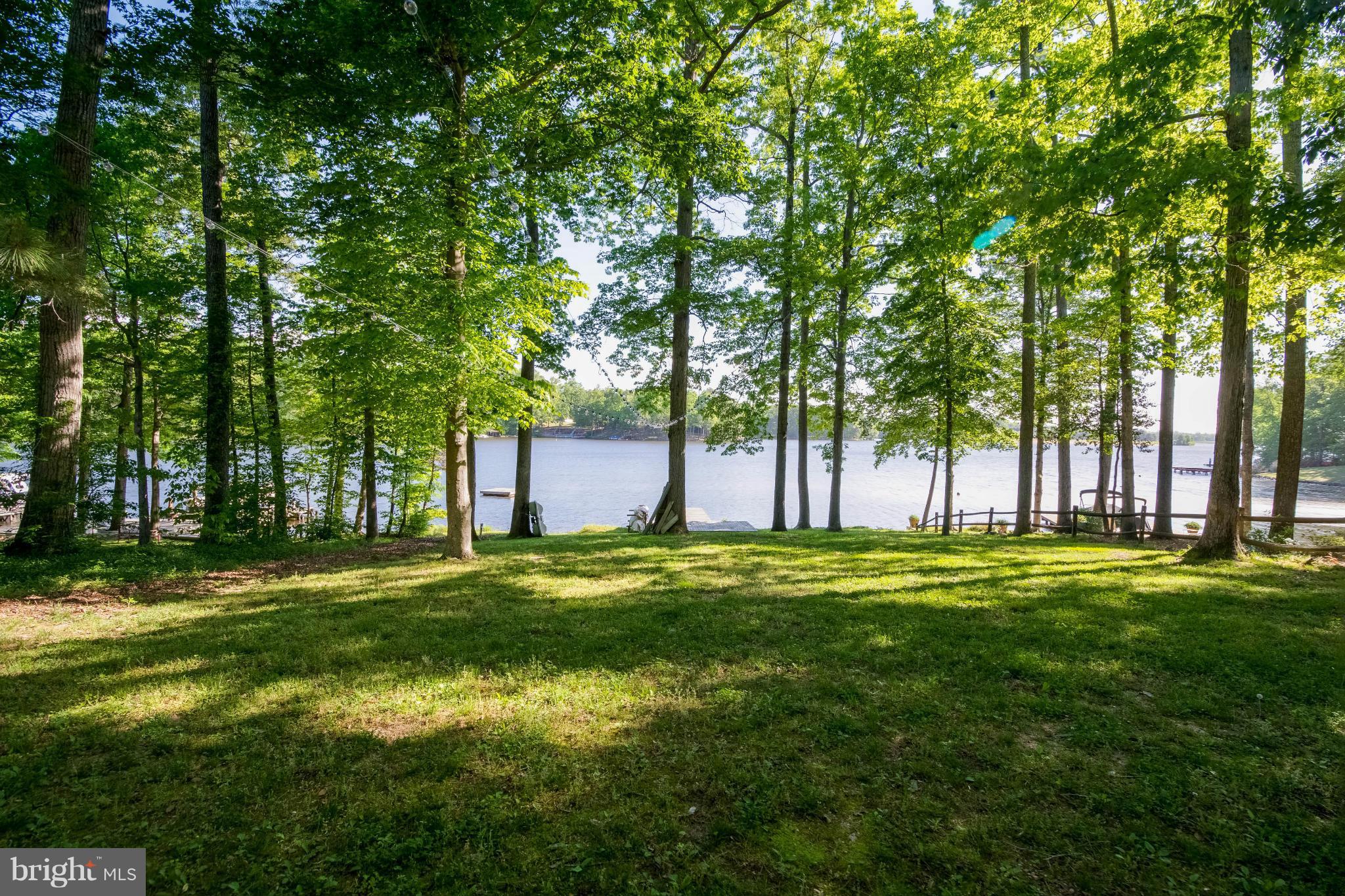 LAKE CAROLINE - Residential Lease