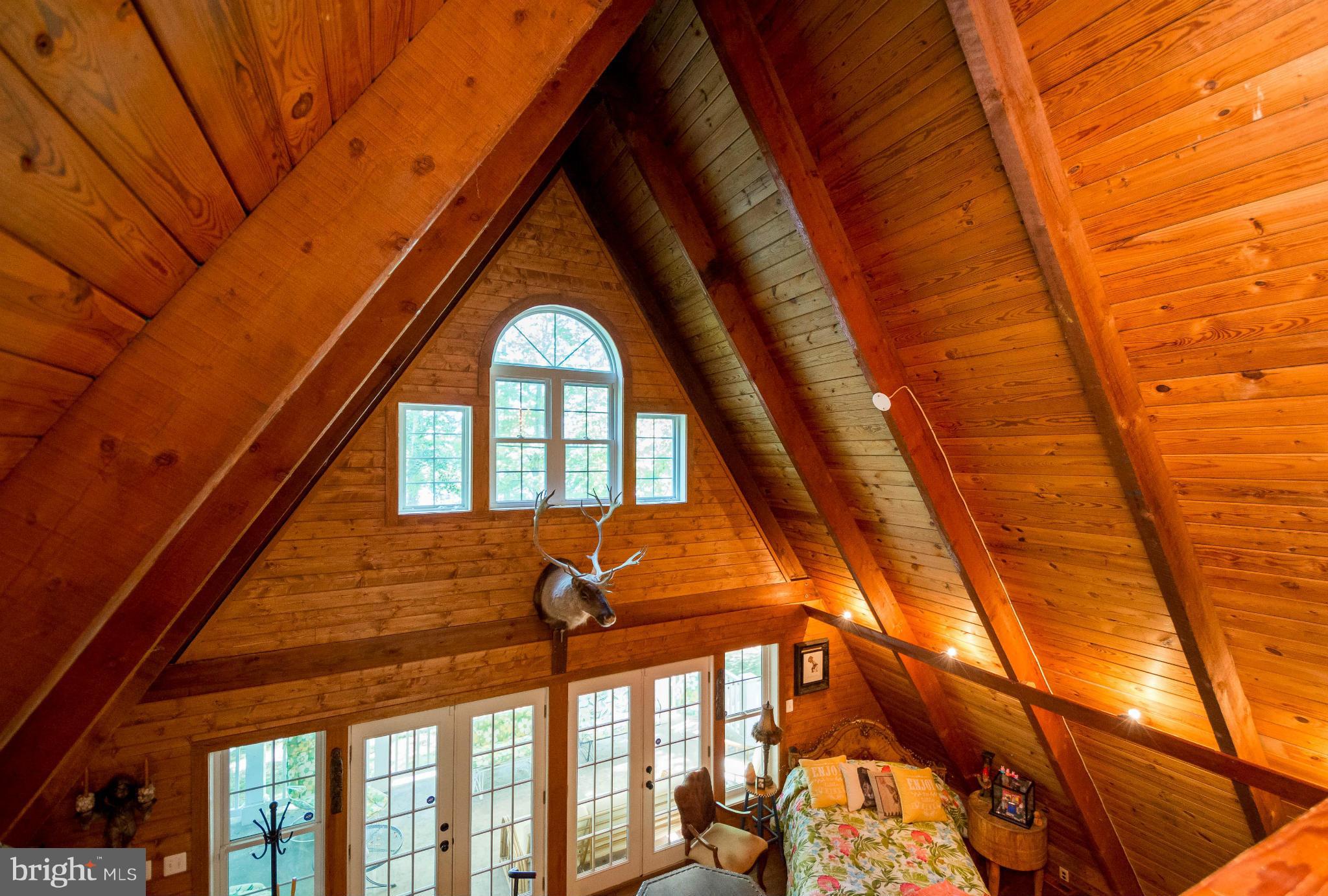 LAKE CAROLINE - Residential Lease