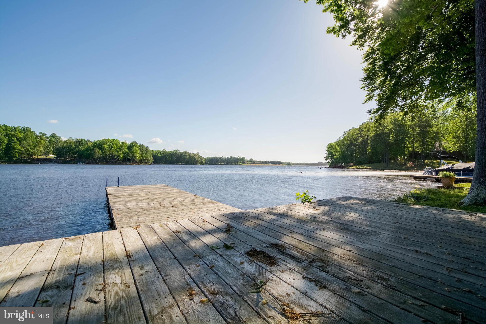 LAKE CAROLINE - Residential Lease