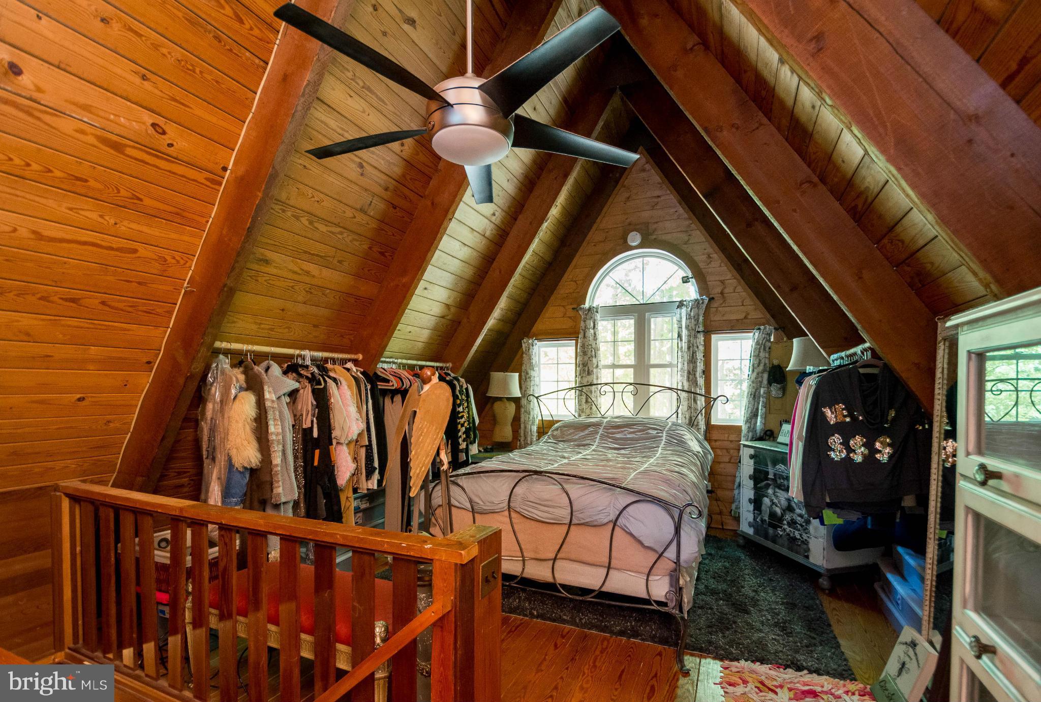 LAKE CAROLINE - Residential Lease