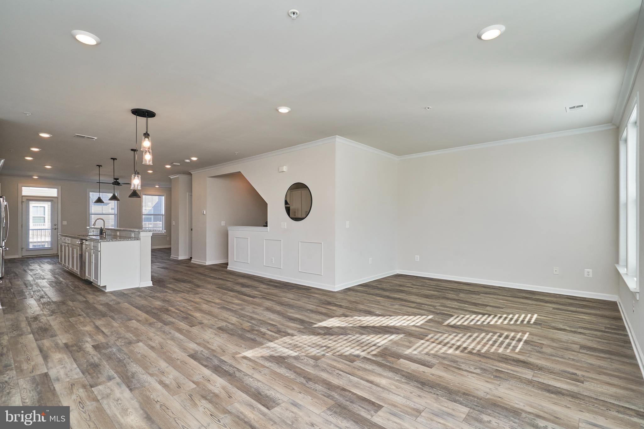 KINCORA - Residential Lease