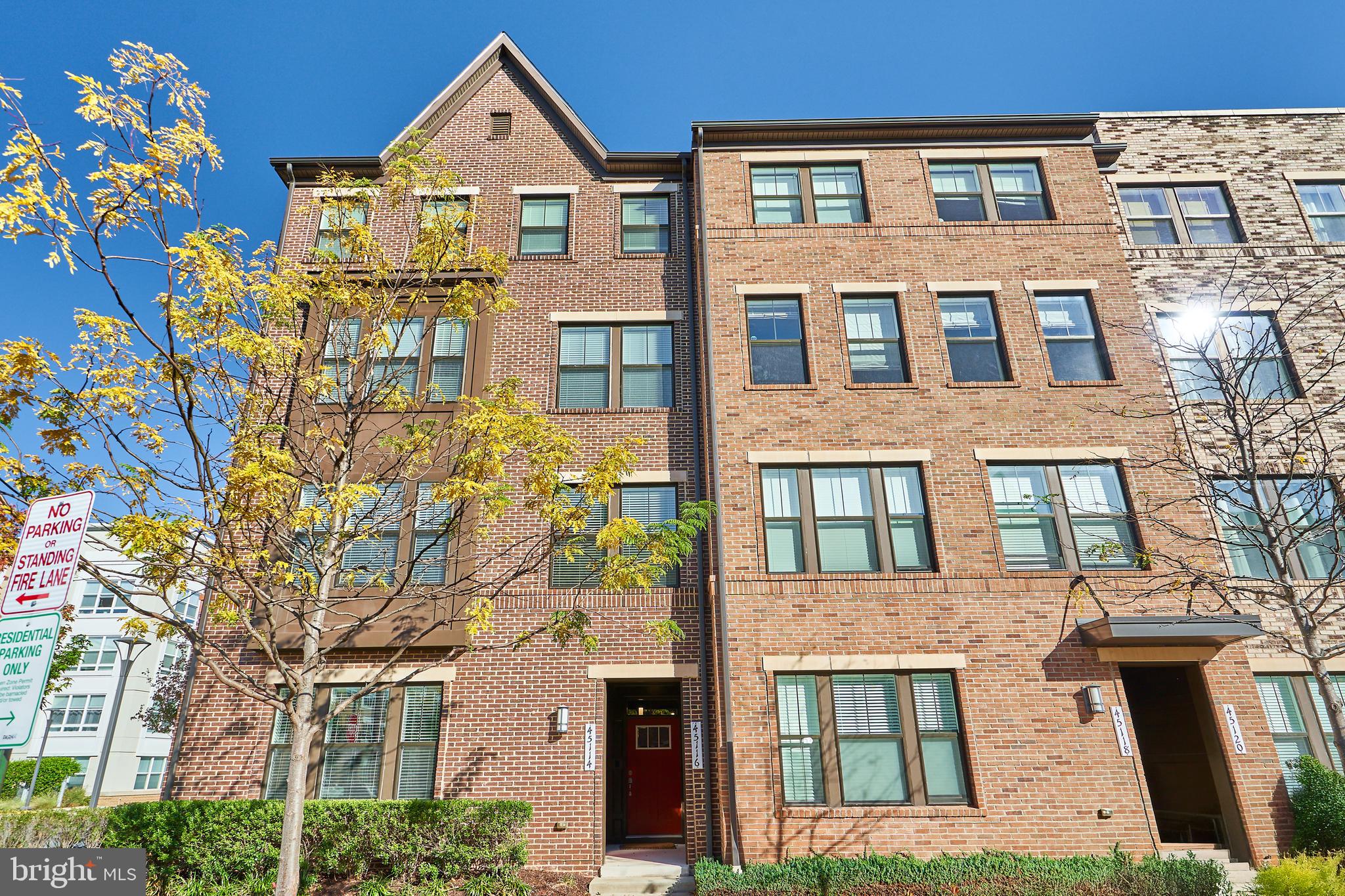 KINCORA - Residential Lease