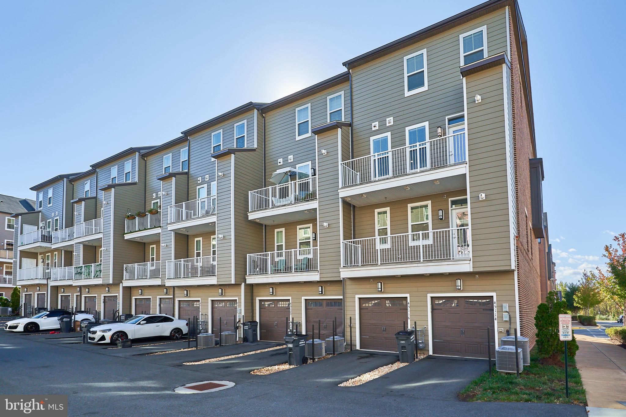 KINCORA - Residential Lease