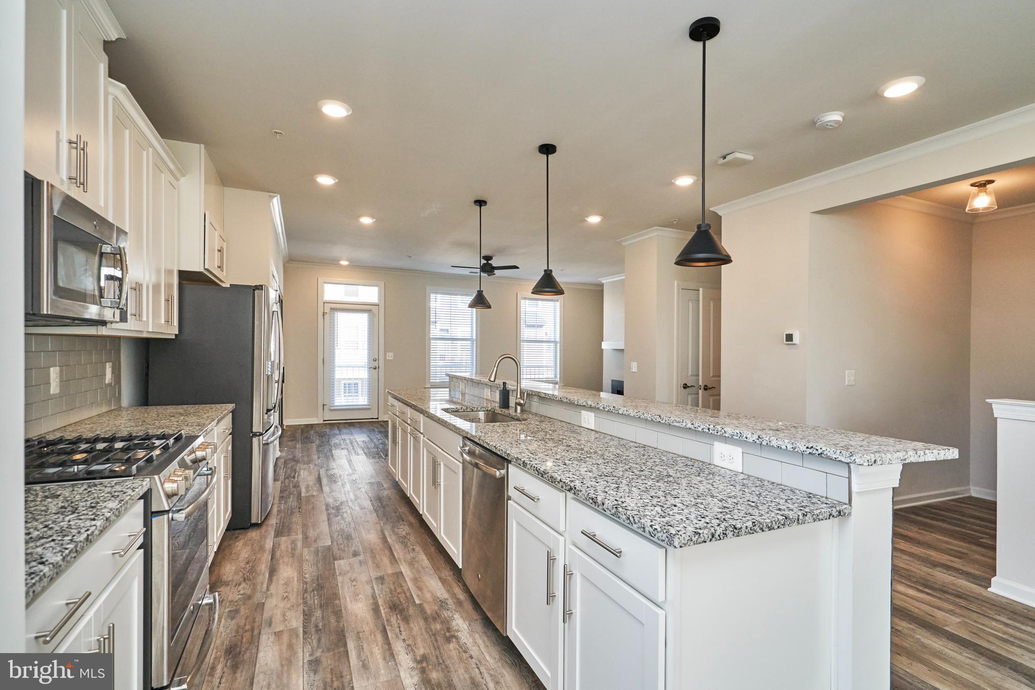 KINCORA - Residential Lease