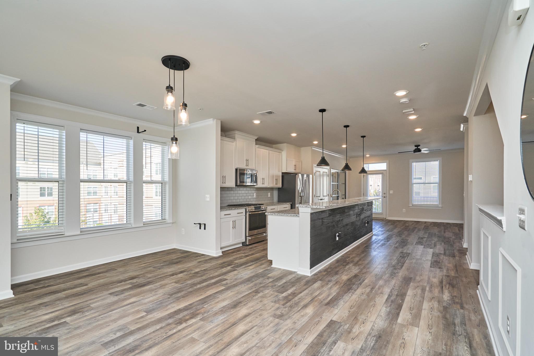 KINCORA - Residential Lease