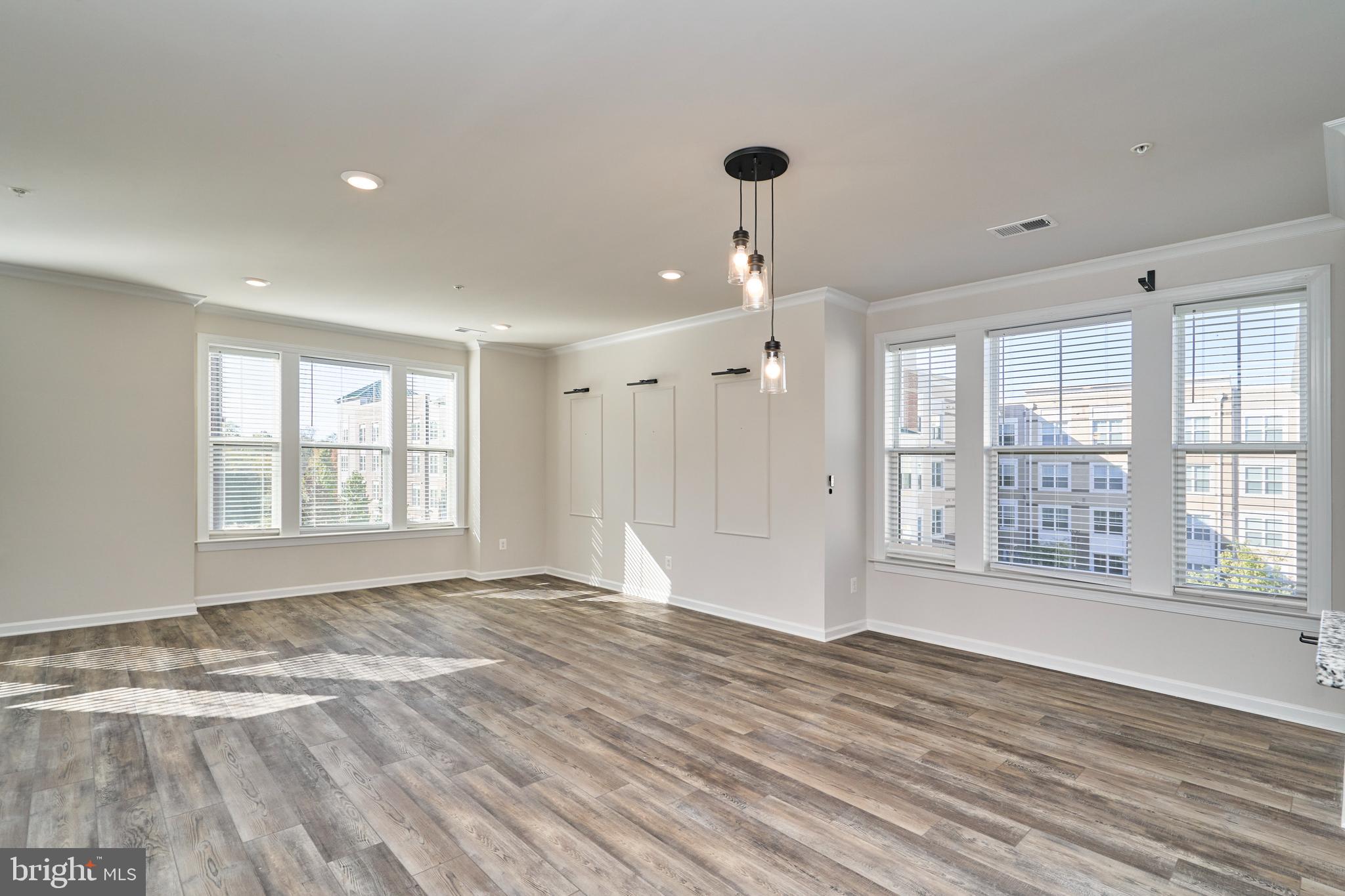 KINCORA - Residential Lease