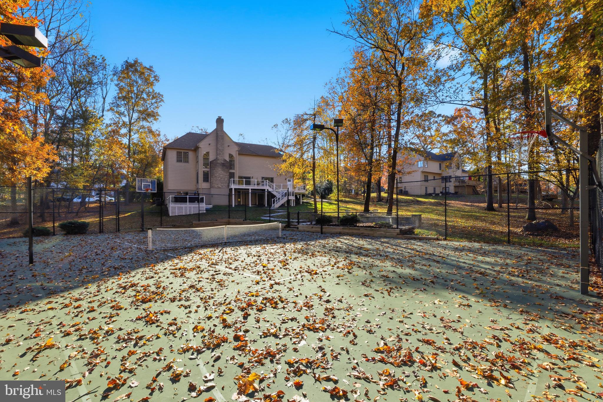 GRANBY WOODS - Residential Lease