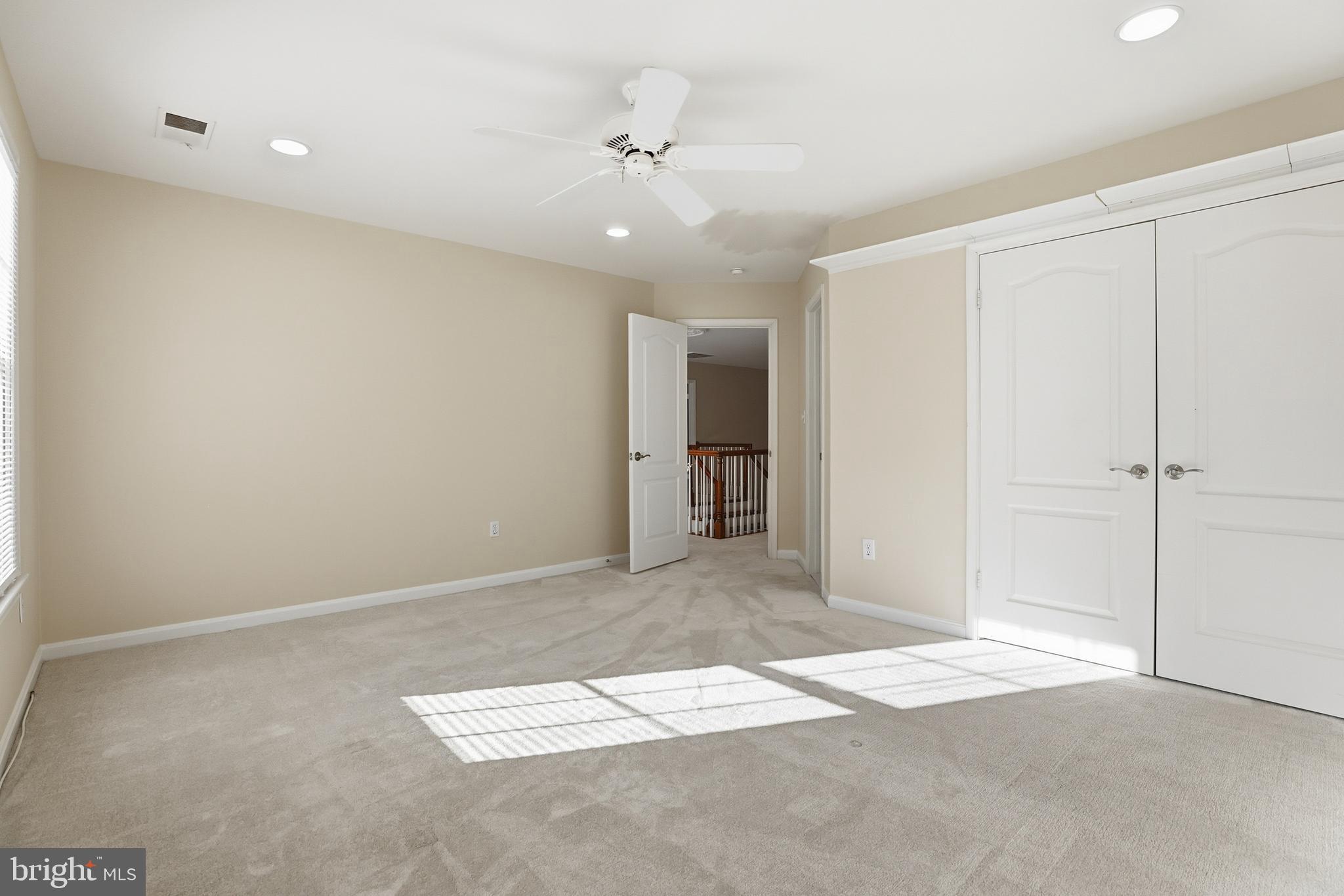 GRANBY WOODS - Residential Lease