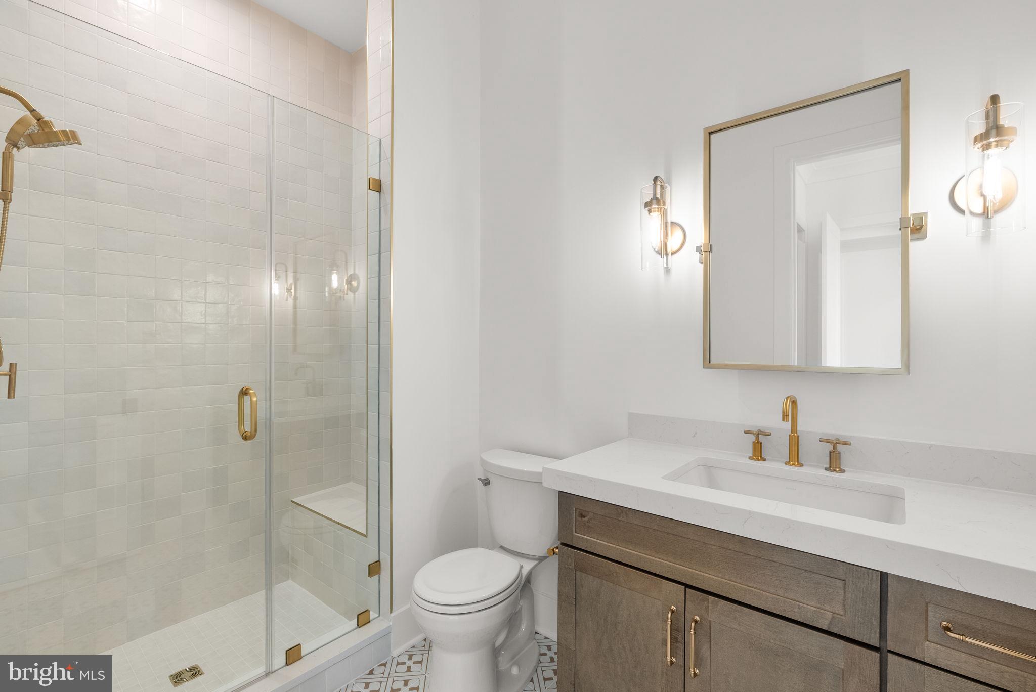 GLENMORE FARM - Residential