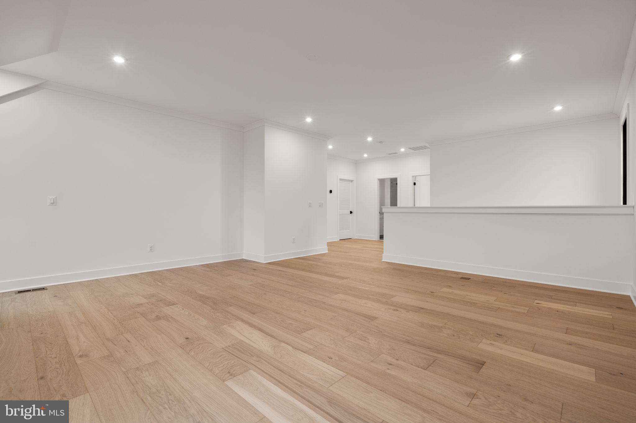 GLENMORE FARM - Residential