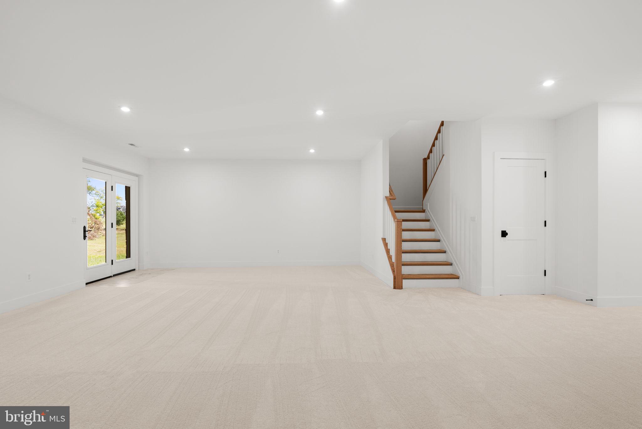 GLENMORE FARM - Residential