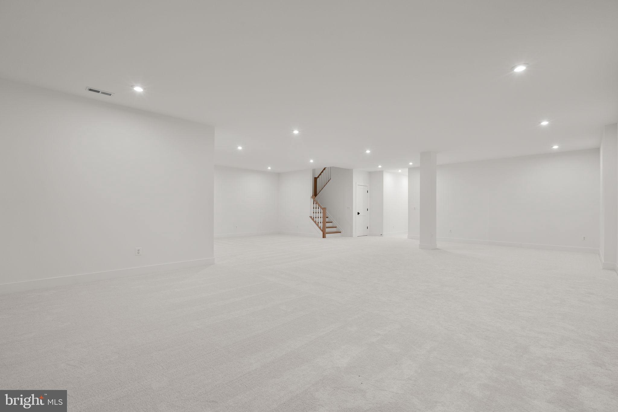 GLENMORE FARM - Residential