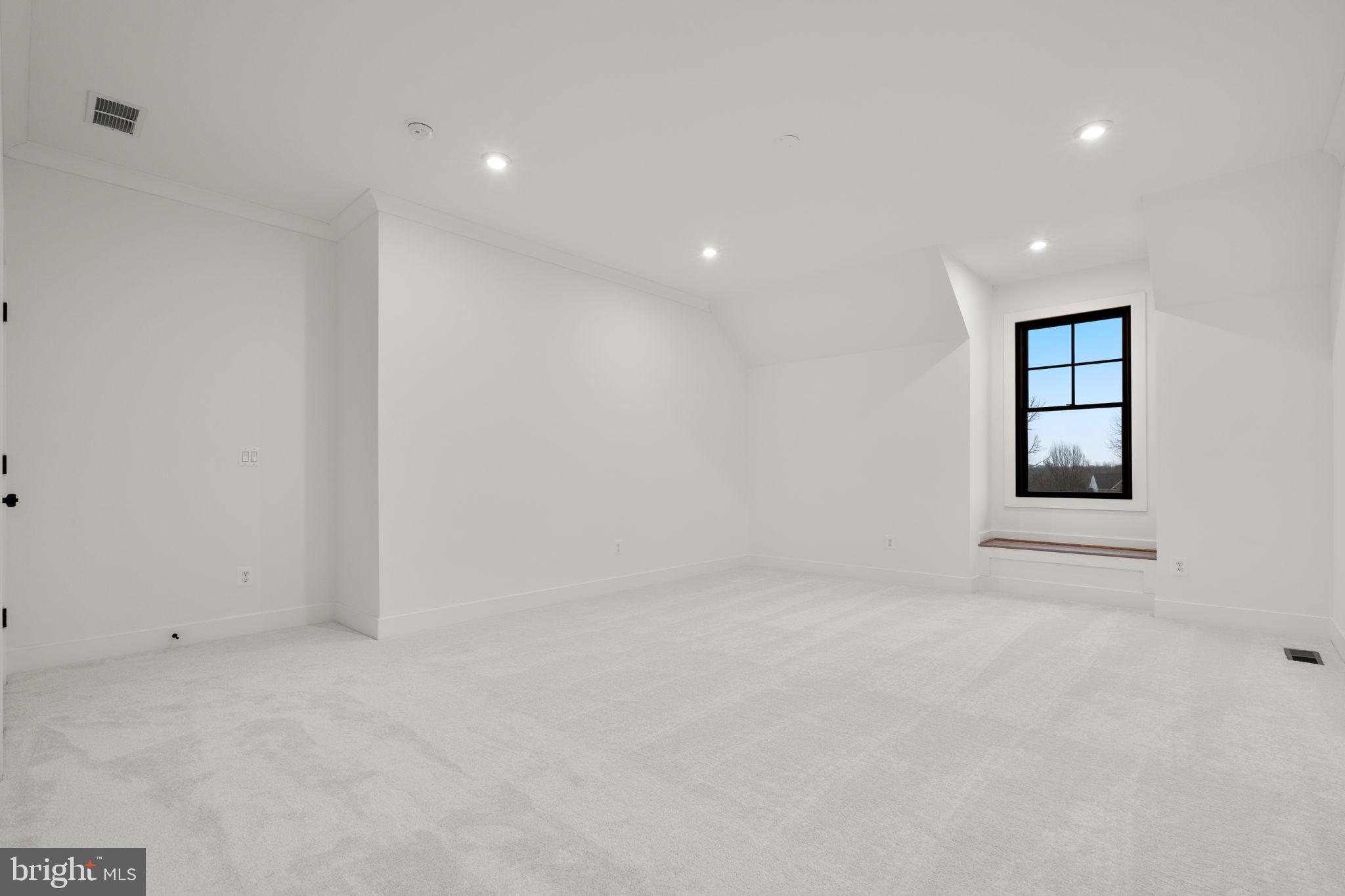 GLENMORE FARM - Residential