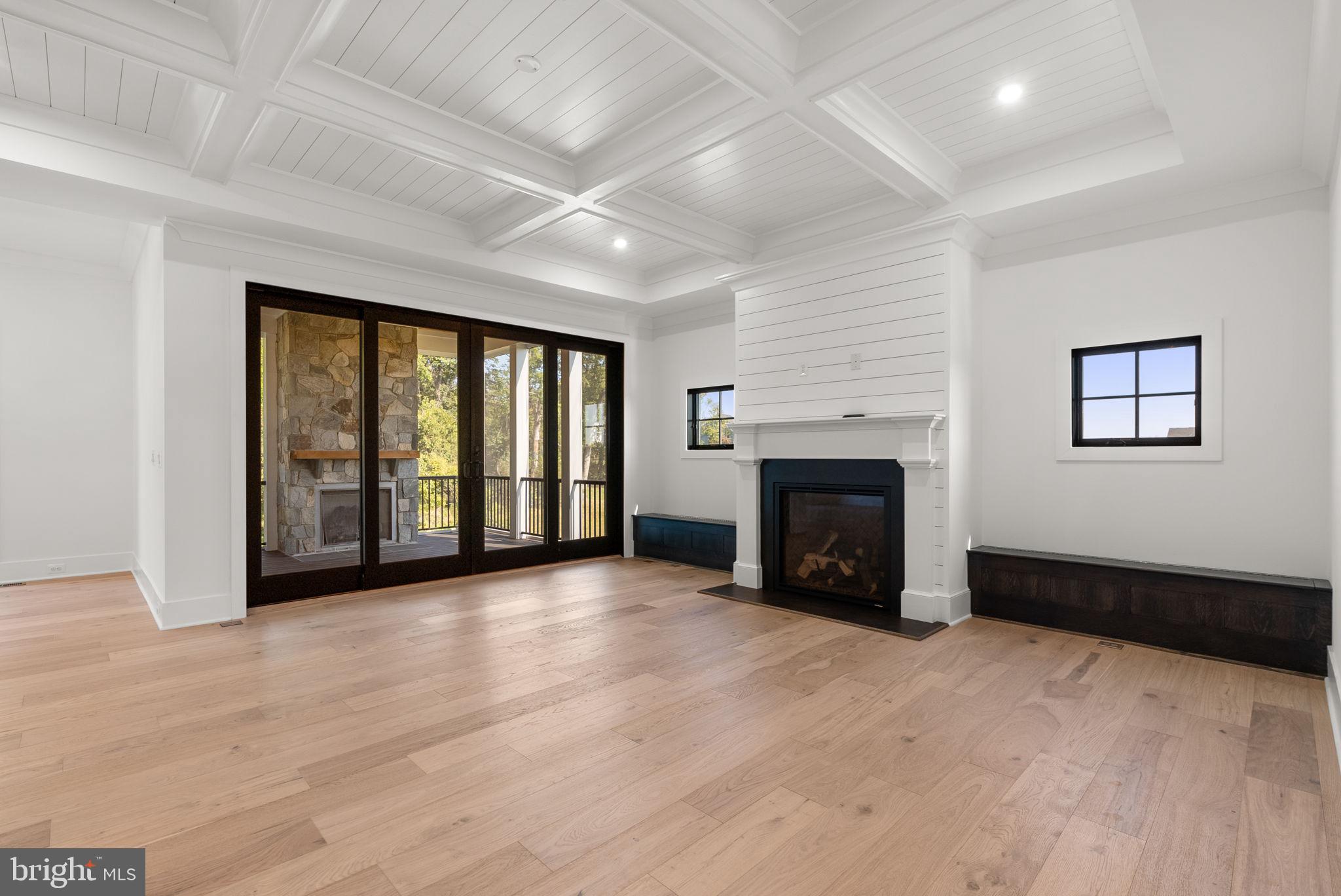 GLENMORE FARM - Residential